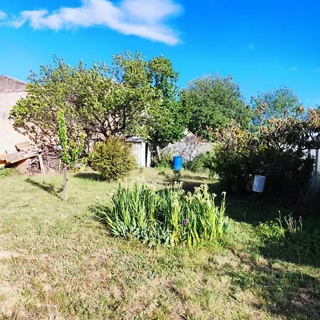 Maison De Village Holiday home